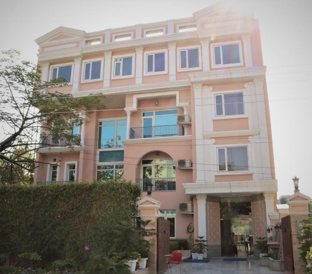 Royal Residence Iffco Chowk Γκουργκάον Εξωτερικό φωτογραφία