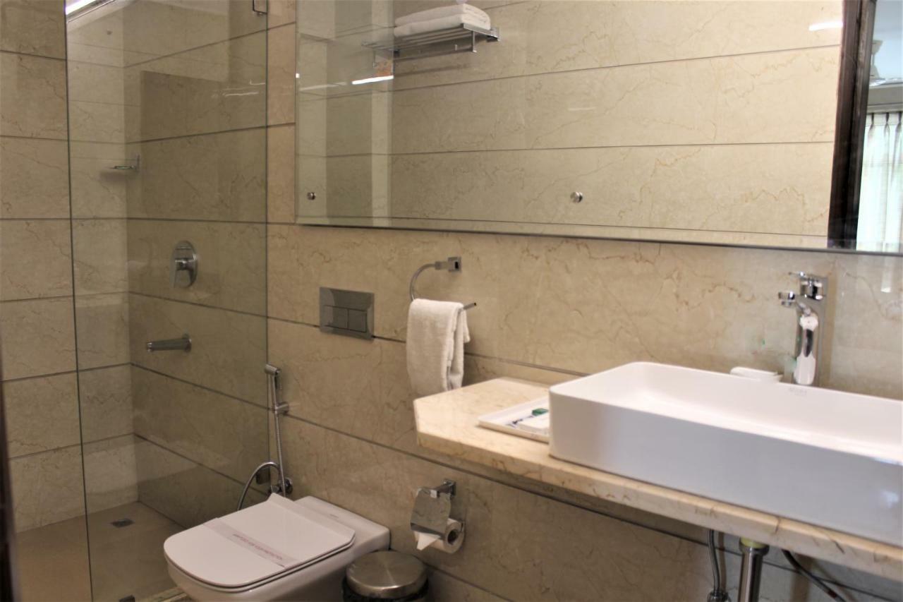 Royal Residence Iffco Chowk Γκουργκάον Εξωτερικό φωτογραφία